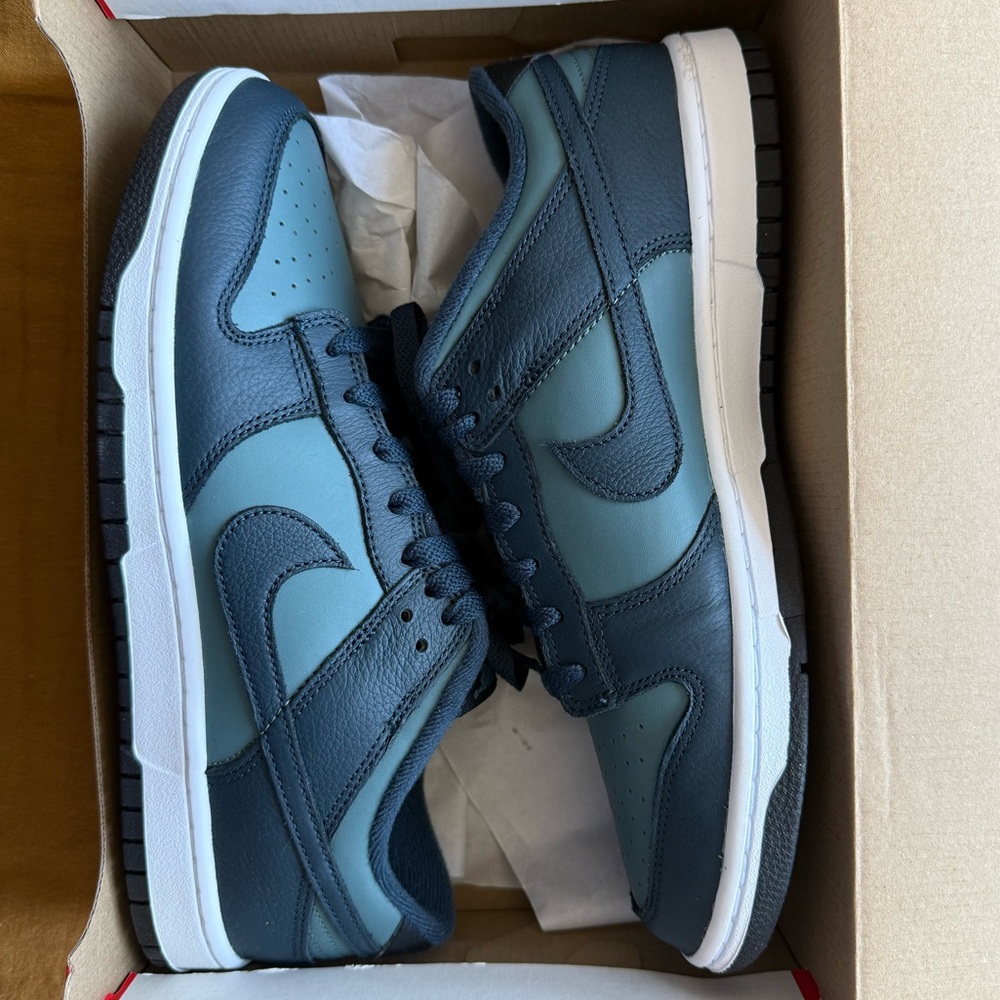 Nike Dunk Low Premium (Mineral Slate/ Armory Navy) [NEW IN BOX]
